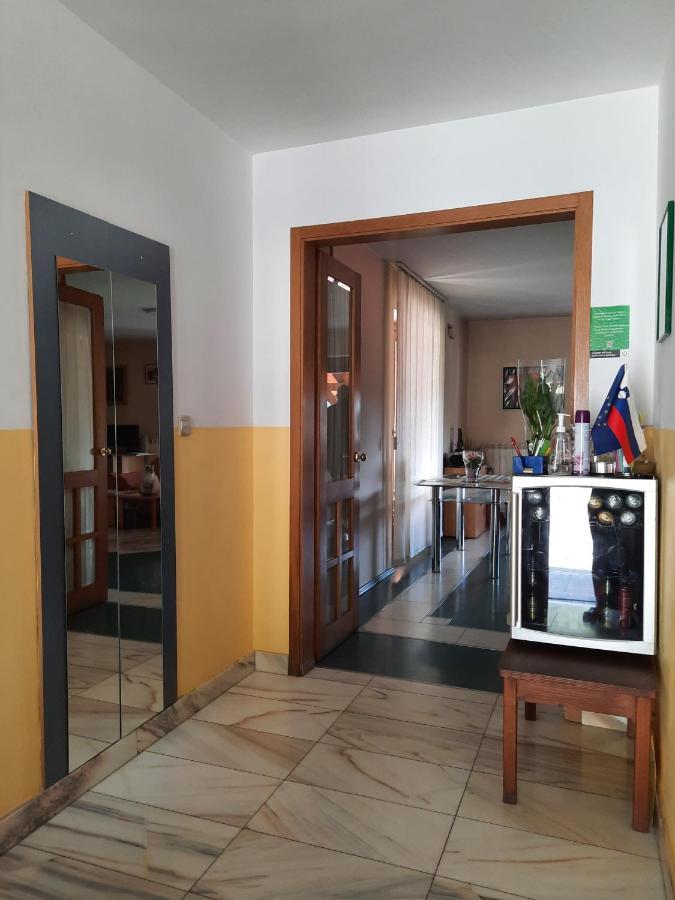 Rooms Cehovin Postojna Exterior foto