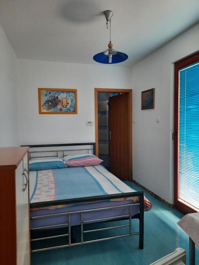 Rooms Cehovin Postojna Exterior foto